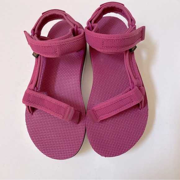 TEVA Flatform Universal Mesh Print Padded Sandal Size 6 - Picture 2 of 11